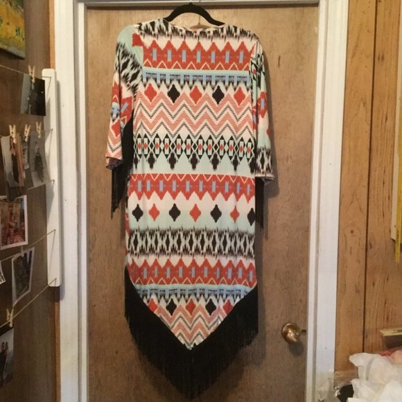 Aztec/western print open front sweater kimono style fringed - Picture 6 of 6